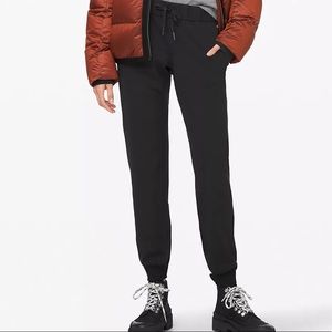 Lululemon Joggers 28”